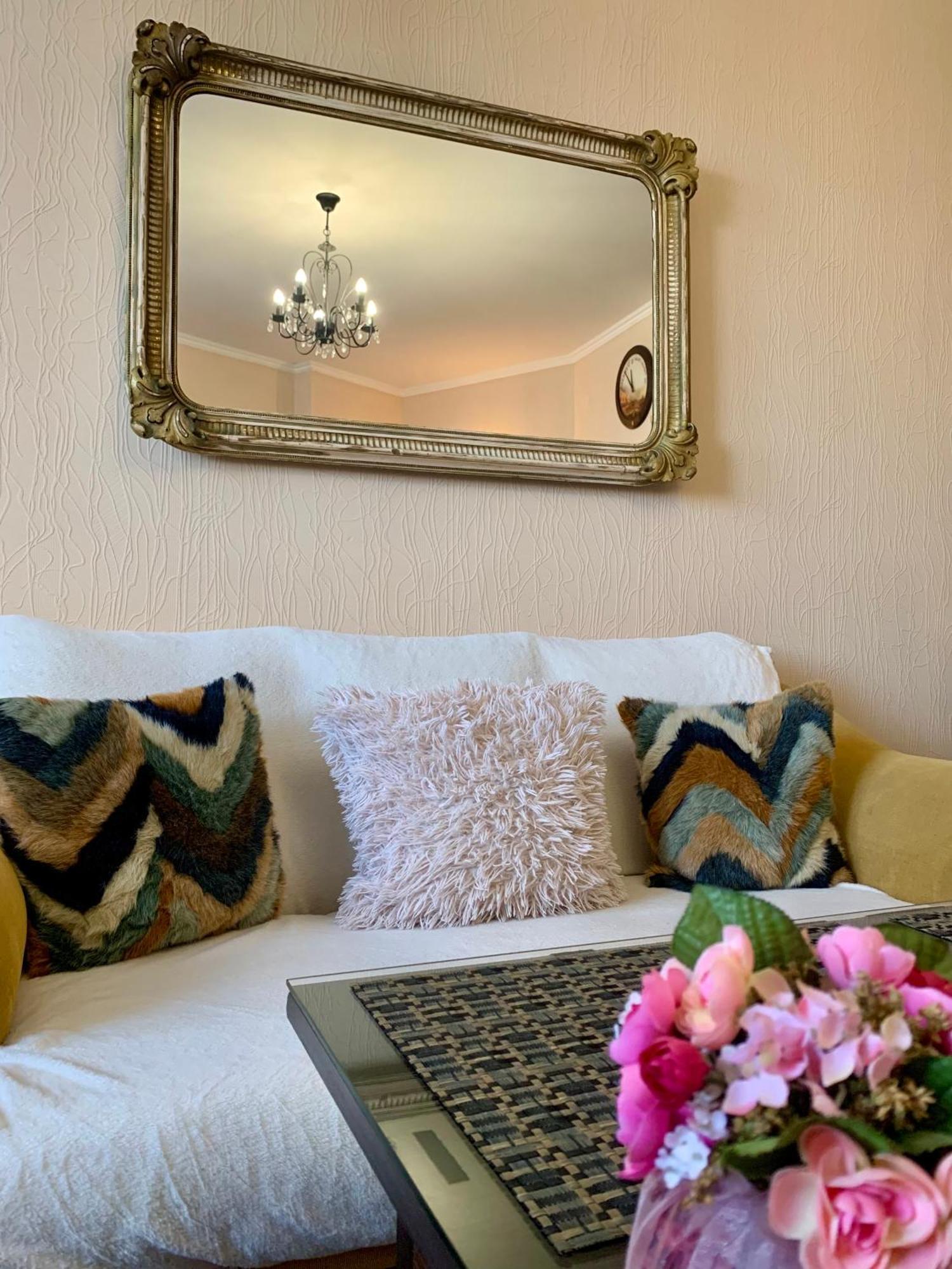 Apartment Alla チェルニーヒウ エクステリア 写真